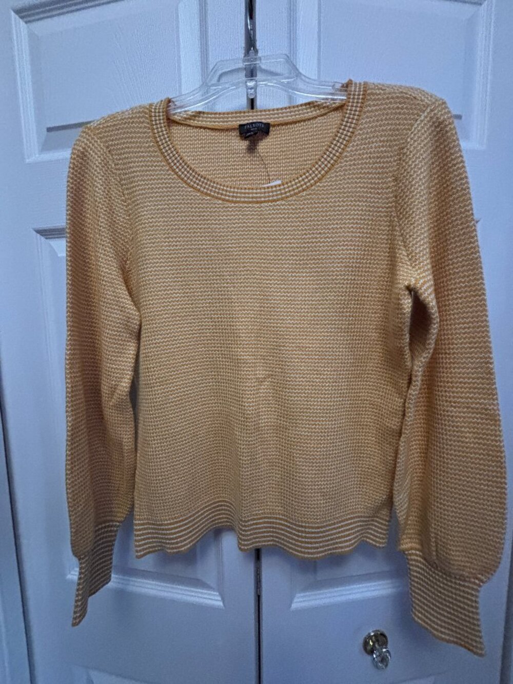 Talbots Petite Sweater – Size Medium Petite – NWT